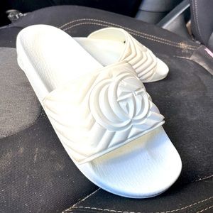 White Gucci Slides Size 40